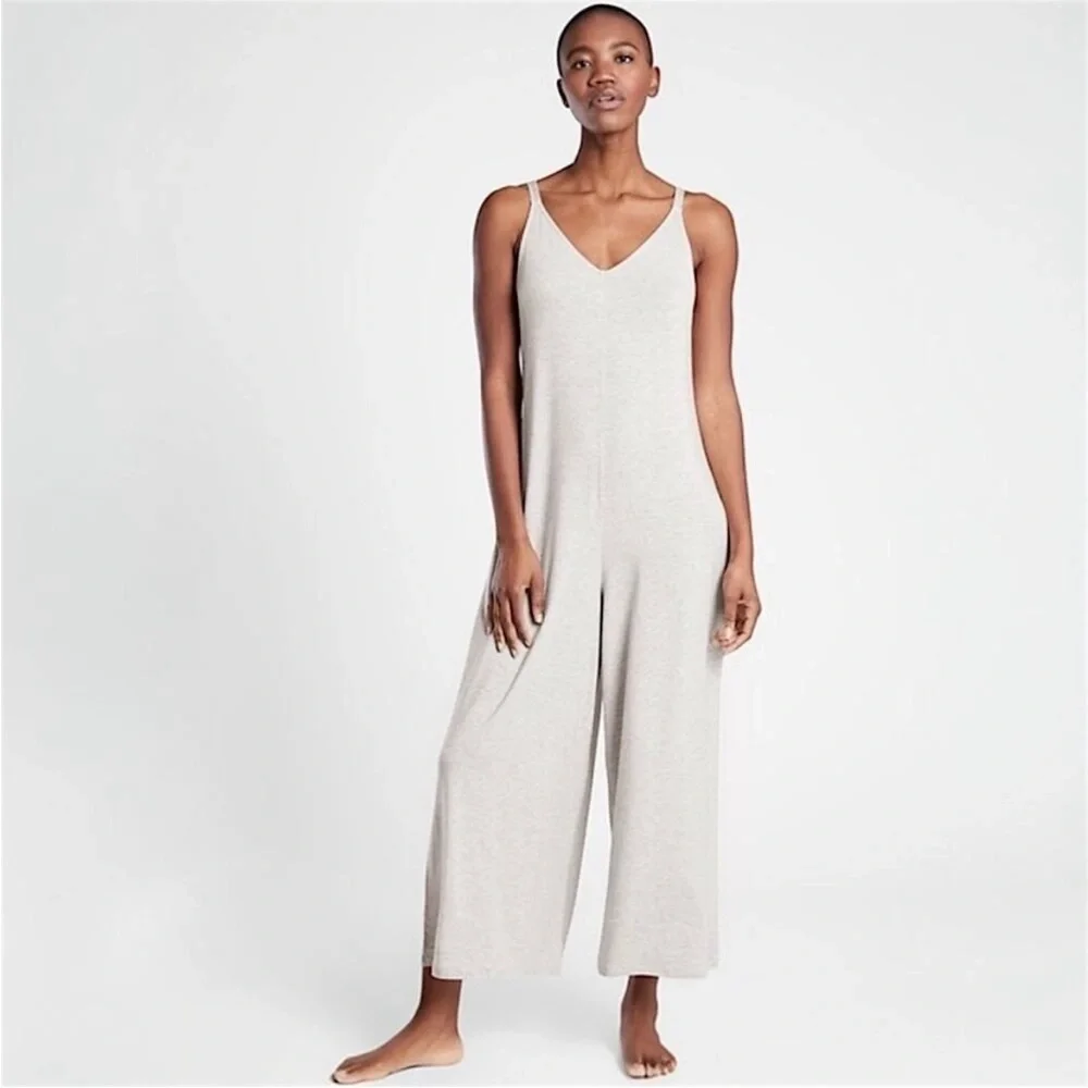 Athleta Nighttime Bliss Sleep V Neck Romper